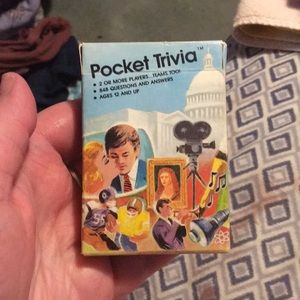 Vintage pocket trivia card set 1984